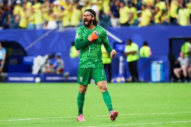 RECORD DATE NOT STATED FIFA World Cup, WM, Weltmeisterschaft, Fussball 2026 - Group C - Scotland v Brazil Alisson goalkeeper of Brazil celebrates Matheus Cunha s goal during the match between Scotland and Brazil in the third round of Group C of the 2026 FIFA World Cup group stage at Miami Stadium, in Florida, United States, on Wednesday, June 24, 2026.(Foto: William Volcov Brazil Photo Press IMAGO) Sports Miami FL United States of America Copyright: xWILLIAMxVOLCOVx