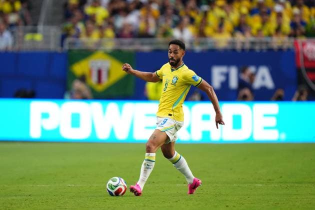 Scotland v Brazil - FIFA World Cup, WM, Weltmeisterschaft, Fussball 2026 - Group C FLORIDA, USA - JUNE 24: Matheus Cunha of Brazil controls the ball during the 2026 FIFA World Cup First Stage Group C match between Scotland and Brazil at the Hard Rock Stadium (Miami Stadium) in Miami Gardens, Florida, United States on June 24, 2026. Jose Hernandez Anadolu Florida United States. Editorial use only. Please get in touch for any other usage.  Copyright: x2026xAnadoluxJosexHernandezx