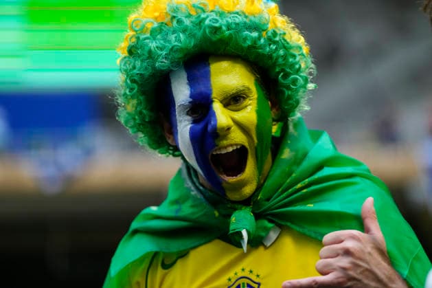 Scotland v Brazil: Group C - FIFA World Cup, WM, Weltmeisterschaft, Fussball 2026 Supporter of Brazil poses for the photo during the FIFA World Cup 2026 Group C match between Scotland and Brazil at Miami Stadium on June 24, 2026 in Miami, United States. Miami Gardens FL United States  Copyright: xJosexBretonx originalFilename:bretonhernandez-scotland260624_npgLf.jpg