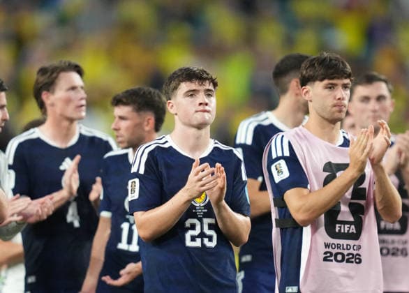 Findlay Curtis (Scotland) with post game despair during Scotland and Brazil, Group L FIFA World Cup, WM, Weltmeisterschaft, Fussball 2026, Miami Stadium, Boston, USA on June 24, 2026. Thor Wegner DeFodi Images. (Photo by DeFodi Images) - *** Findlay Curtis of Scotland looks dejected after the game between Scotland and Brazil in Group L of the 2026 FIFA World Cup at Miami Stadium in Boston, USA, on June 24, 2026. Photo by DeFodi Images (Thor Wegner)