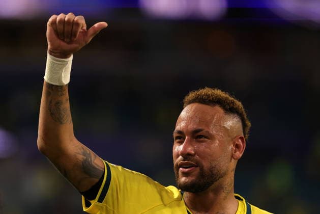 FIFA World Cup, WM, Weltmeisterschaft, Fussball 2026 - Group C - Scotland vs Brazil Neymar of Brazil greets their supporters after winning the FIFA World Cup 2026 group stage match Scotland against Brazil, in Miami, Florida, USA, 24 June 2026. MIAMI United States  Copyright: xCRISTOBALxHERRERA-ULASHKEVICHx