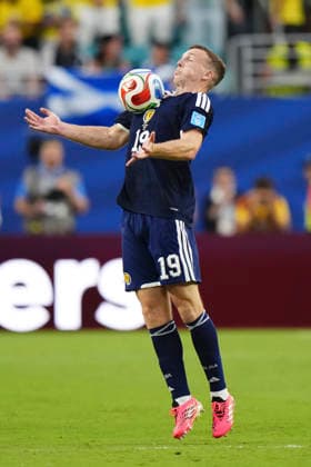 Scotland v Brazil: Group C - FIFA World Cup, WM, Weltmeisterschaft, Fussball 2026 Lewis Ferguson of Scotland controls the ball during the FIFA World Cup 2026 Group C match between Scotland and Brazil at Miami Stadium on June 24, 2026 in Miami, United States. Miami Gardens FL United States  Copyright: xJosexBretonx originalFilename:bretonhernandez-scotland260624_npKig.jpg