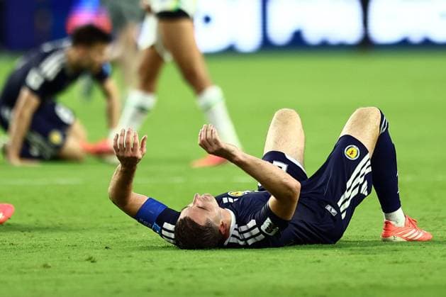 Kenny McLean of Scotland dejected Scotland v Brazil, 2026 FIFA World Cup, WM, Weltmeisterschaft, Fussball Group C, Football, Miami Stadium, Miami, Florida, USA - 24 Jun 2026Miami Miami Stadium Florida (FL) United States of America EDITORIAL USE ONLY No use with unauthorised audio, video, data, fixture lists, club league logos or live services. Online in-match use limited to 120 images, no video emulation. No use in betting, games or single club league player publications.  Copyright: xMichaelxZemanek Shutterstockx 16956031ea