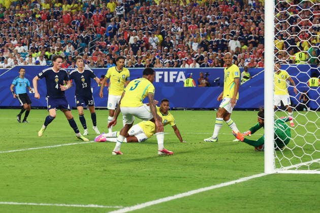FIFA World Cup, WM, Weltmeisterschaft, Fussball 2026: Scotland v Brazil MIAMI, USA - 24th June 2026: Scott McTominay of Scotland sees his shot saved by Alisson Becker of Brazil during the FIFA World Cup 2026 Group C match between Scotland and Brazil at Miami Stadium Miami Miami Stadium United States of America Copyright: xCraigxMercerx xPeakxActionxPhotosx