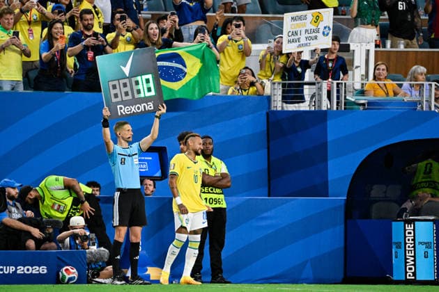 Neymar of Brazil prepares to enter the field during a FIFA Men’s World Cup 2026 Group Stage football match between Scotland and Brazil at Miami Stadium, in Miami Gardens on June 24th 2026 (Photo by Andre Ricardo SPP)  Copyright: xAndrexRicardo SPPx Sportspressphoto_SPR175713
