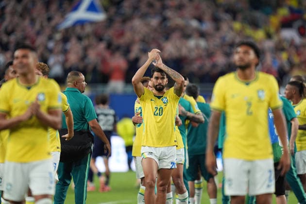 Brazilian players react during the FIFA World Cup, WM, Weltmeisterschaft, Fussball 2026 group stage match Scotland against Brazil at Hard Rock Stadium in Miami, United States, 24 June 2026. FIFA World Cup 2026 - Group C - Scotland vs. Brazil !ACHTUNG: NUR REDAKTIONELLE NUTZUNG!  Copyright: xAlbertoxBoalx GR4157 20260625-55020699965_1