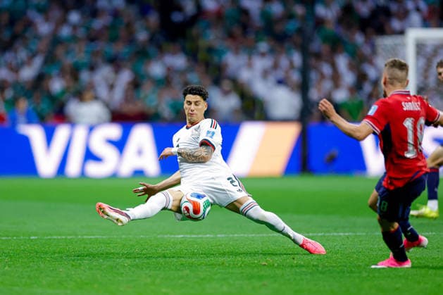 FIFA World Cup, WM, Weltmeisterschaft, Fussball 2026 CZECHIA VS MEXICO FIFA WORLD CUP 2026 CZECHIA VS MEXICO CZECHIA VS MEXICO 24062026 MEXICO CITY, MEXICO Action photo of Jorge Sanchez (2) of Mexico, during Group A game of the FIFA World Cup 2026, held at the Estadio Ciudad de Mexico of Mexico City. Foto de accion de Jorge Sanchez (2) of Mexico, durante juego del Grupo A de la Copa del Mundo 2026 de la FIFA, celebrado en el Estadio Ciudad de MÃ xico de la Ciudad de MÃ xico. PHOTO BY IMAGENSHOP AGENCIA FOTOGRAFICA MEXICO CITY MEXICO CITY MEXICO *** FIFA WORLD CUP 2026 CZECHIA VS MEXICO FIFA WORLD CUP 2026 CZECHIA VS MEXICO CZECHIA VS MEXICO 06 24 2026 MEXICO CITY, MEXICO Action photo of Jorge Sanchez 2 of Mexico during a Group A match of the 2026 FIFA World Cup, held at the Estadio Ciudad de México in Mexico City Action photo of Jorge Sanchez 2 of Mexico, during a Group A match of the 2026 FIFA World Cup, held at the Estadio Ciudad de México in Mexico City. PHOTO BY IMAGENSHOP PHOTO AGENCY MEXICO CITY MEXICO CITY MEXICO Copyright: xYOALIxMARTINEZx