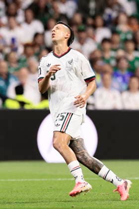 FIFA World Cup, WM, Weltmeisterschaft, Fussball 2026 - Group A - Czech Republic vs Mexico Roberto Alvarado of Mexico reacts during the FIFA World Cup 2026 group stage match Czech Republic against Mexico in Mexico City, Mexico, 24 June 2026. MEXICO CITY Mexico  Copyright: xJOSExMENDEZx