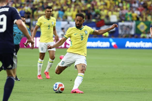 MIAMI GARDENS, FL - JUNE 24: Brazil midfielder Bruno Guimaraes (8) attempts a shot in the first half during the FIFA World Cup, WM, Weltmeisterschaft, Fussball 2026 Group C match between Scotland and Brazil on Wednesday, June 24, 2026 at Miami Stadium in Miami Gardens, FL (Photo by Peter Joneleit Icon Sportswire) SOCCER: JUN 24 FIFA World Cup 26 Group C - Scotland vs Brazil EDITORIAL USE ONLY Icon260624082
