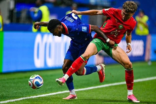 ATLANTA, GA - JUNE 24: Neil El Aynaoui 24 of Morocco and Josue Casimir 21 of Haiti battle for possession during the FIFA World Cup, WM, Weltmeisterschaft, Fussball 2026 Group C match between Morocco and Haiti on June 24th, 2026 at Atlanta Stadium in Atlanta, GA. (Photo by Rich von Biberstein Icon Sportswire) SOCCER: JUN 24 FIFA World Cup 26 Group C - Morocco vs Haiti EDITORIAL USE ONLY Icon260624062