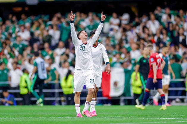 FIFA World Cup, WM, Weltmeisterschaft, Fussball 2026 CZECHIA VS MEXICO FIFA WORLD CUP 2026 CZECHIA VS MEXICO CZECHIA VS MEXICO 24062026 MEXICO CITY, MEXICO Action photo of Mateo Chavez (20) of Mexico celebrating a goal, during Group A game of the FIFA World Cup 2026, held at the Estadio Ciudad de Mexico of Mexico City. Foto de accion de Mateo Chavez (20) de Mexico, celebrando un gol durante juego del Grupo A de la Copa del Mundo 2026 de la FIFA, celebrado en el Estadio Ciudad de MÃ xico de la Ciudad de MÃ xico. PHOTO BY IMAGENSHOP AGENCIA FOTOGRAFICA MEXICO CITY MEXICO CITY MEXICO *** FIFA WORLD CUP 2026 CZECHIA VS MEXICO FIFA WORLD CUP 2026 CZECHIA VS MEXICO CZECHIA VS MEXICO 06 24 2026 MEXICO CITY, MEXICO Action photo of Mateo Chavez (No. 20) of Mexico celebrating a goal during a Group A match of the 2026 FIFA World Cup, held at the Estadio Ciudad de México in Mexico City Action photo of Mateo Chavez (No. 20) of Mexico, celebrating a goal during a Group A match of the 2026 FIFA World Cup, held at the Estadio Ciudad de México in Mexico City PHOTO BY IMAGENSHOP PHOTO AGENCY MEXICO CITY MEXICO CITY MEXICO Copyright: xYOALIxMARTINEZx