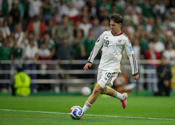 Czechia v Mexico - FIFA World Cup, WM, Weltmeisterschaft, Fussball 2026 - Group A MEXICO CITY, MEXICO - JUNE 24: Mateo Chavez (20) of Mexico in action during 2026 FIFA World Cup First Stage Group A match between Czechia and Mexico at Estadio Azteca (Mexico Stadium) in Mexico City, Mexico on June 24, 2026. Luciano Gonzalez Anadolu Mexico City Mexico. Editorial use only. Please get in touch for any other usage.  Copyright: x2026xAnadoluxLucianoxGonzalezx
