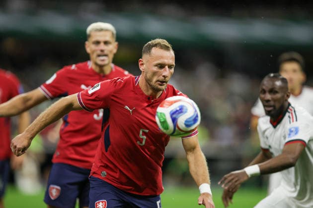 Czechia v Mexico - FIFA World Cup, WM, Weltmeisterschaft, Fussball 2026 - Group A MEXICO CITY, MEXICO - JUNE 24: Vladimir Coufal (5) of Czechia in action during 2026 FIFA World Cup First Stage Group A match between Czechia and Mexico at Estadio Azteca (Mexico Stadium) in Mexico City, Mexico on June 24, 2026. Luciano Gonzalez Anadolu Mexico City Mexico. Editorial use only. Please get in touch for any other usage.  Copyright: x2026xAnadoluxLucianoxGonzalezx