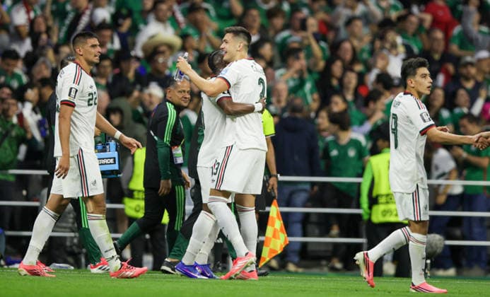 Czechia v Mexico - FIFA World Cup, WM, Weltmeisterschaft, Fussball 2026 - Group A MEXICO CITY, MEXICO - JUNE 24: Players of Mexico celebrate after scoring a goal during 2026 FIFA World Cup First Stage Group A match between Czechia and Mexico at Estadio Azteca (Mexico Stadium) in Mexico City, Mexico on June 24, 2026. Luciano Gonzalez Anadolu Mexico City Mexico. Editorial use only. Please get in touch for any other usage.  Copyright: x2026xAnadoluxLucianoxGonzalezx