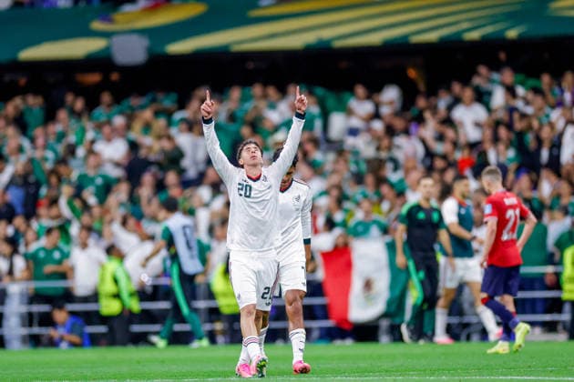 FIFA World Cup, WM, Weltmeisterschaft, Fussball 2026 CZECHIA VS MEXICO FIFA WORLD CUP 2026 CZECHIA VS MEXICO CZECHIA VS MEXICO 24062026 MEXICO CITY, MEXICO Action photo of Mateo Chavez (20) of Mexico celebrating a goal, during Group A game of the FIFA World Cup 2026, held at the Estadio Ciudad de Mexico of Mexico City. Foto de accion de Mateo Chavez (20) de Mexico, celebrando un gol durante juego del Grupo A de la Copa del Mundo 2026 de la FIFA, celebrado en el Estadio Ciudad de MÃ xico de la Ciudad de MÃ xico. PHOTO BY IMAGENSHOP AGENCIA FOTOGRAFICA MEXICO CITY MEXICO CITY MEXICO *** FIFA WORLD CUP 2026 CZECHIA VS MEXICO FIFA WORLD CUP 2026 CZECHIA VS MEXICO CZECHIA VS MEXICO 24062026 MEXICO CITY, MEXICO Action photo of Mateo Chavez (No. 20) of Mexico celebrating a goal during a Group A match of the 2026 FIFA World Cup, held at the Estadio Ciudad de México in Mexico City Action photo of Mateo Chavez (No. 20) of Mexico, celebrating a goal during a Group A match of the 2026 FIFA World Cup, held at the Estadio Ciudad de México in Mexico City PHOTO BY IMAGENSHOP PHOTO AGENCY MEXICO CITY MEXICO CITY MEXICO Copyright: xYOALIxMARTINEZx