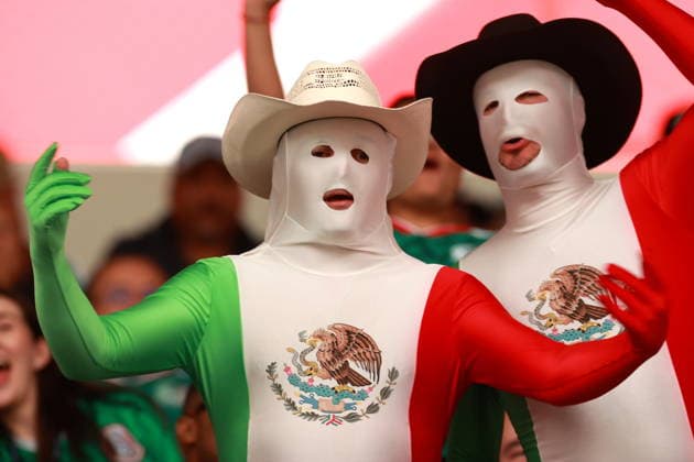 FIFA World Cup, WM, Weltmeisterschaft, Fussball 2026 - Group A - Czech Republic vs Mexico Fans from Mexico cheer during the FIFA World Cup 2026 group stage match Czech Republic against Mexico in Mexico City, Mexico, 24 June 2026. MEXICO CITY Mexico  Copyright: xMARIOxGUZMANx