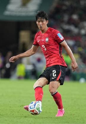 South Africa v South Korea - FIFA World Cup, WM, Weltmeisterschaft, Fussball 2026 - Group A MONTERREY, MEXICO - JUNE 24: Lee Han-beom (2) of South Korea in action during the 2026 FIFA World Cup First Stage Group A match between South Africa and South Korea at Estadio BBVA (Monterrey Stadium) in Monterrey, Mexico on June 24, 2026. Juancho Torres Anadolu Nuevo Leon Mexico. Editorial use only. Please get in touch for any other usage.  Copyright: x2026xAnadoluxJuanchoxTorresx