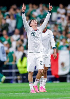 FIFA World Cup, WM, Weltmeisterschaft, Fussball 2026 CZECHIA VS MEXICO FIFA WORLD CUP 2026 CZECHIA VS MEXICO CZECHIA VS MEXICO 24062026 MEXICO CITY, MEXICO Action photo of Mateo Chavez (No. 20) of Mexico celebrating a goal, during Group A game of the FIFA World Cup 2026, held at the Estadio Ciudad de Mexico of Mexico City. Foto de accion de Mateo Chavez (No. 20) de Mexico, celebrando un gol durante juego del Grupo A de la Copa del Mundo 2026 de la FIFA, celebrado en el Estadio Ciudad de MÃ xico de la Ciudad de MÃ xico. PHOTO BY IMAGENSHOP AGENCIA FOTOGRAFICA MEXICO CITY MEXICO CITY MEXICO *** FIFA WORLD CUP 2026 CZECHIA VS MEXICO FIFA WORLD CUP 2026 CZECHIA VS MEXICO CZECHIA VS MEXICO 24062026 MEXICO CITY, MEXICO Action photo of Mateo Chavez, No. 20 of Mexico, celebrating a goal during a Group A match of the 2026 FIFA World Cup, held at the Estadio Ciudad de México in Mexico City Action photo of Mateo Chavez, No. 20 of Mexico, celebrating a goal during a Group A match of the 2026 FIFA World Cup, held at the Estadio Ciudad de México in Mexico City. PHOTO BY IMAGENSHOP PHOTO AGENCY MEXICO CITY MEXICO CITY MEXICO Copyright: xYOALIxMARTINEZx