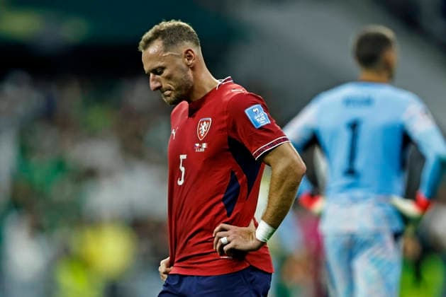 June 24, 2026, Mexico City, Mexico City, Mexico: VladimoÂ­r Coufal of Czech Republic shows dejection after the teams 3-0 defeat in the match between Mexico and Czech Republic for the 3st round of the group A of the FIFA World Cup, WM, Weltmeisterschaft, Fussball 2026, at Mexico City Stadium, in Mexico City, Mexico on June 24. 2026. Photo: DiaEsportivo FIFA World Cup 2026, Mexico Vs Czech Republic, Mexico City, Mexico  - ZUMAh208 20260624_zsp_h208_042 Copyright: xHeulerxAndreyx