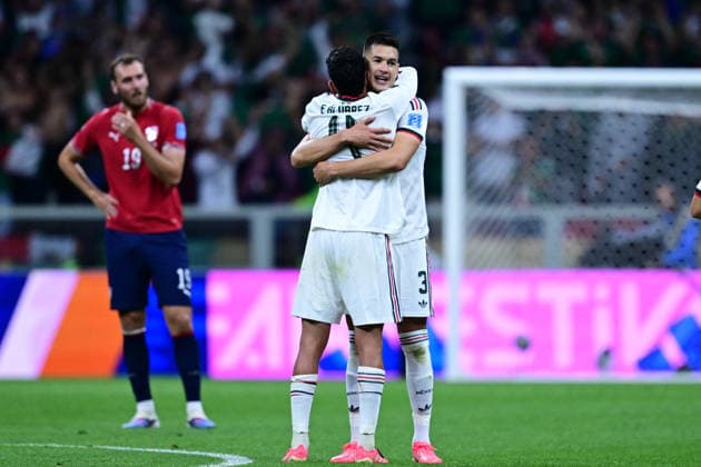 Edson Alvarez of Mexico (L) hugs Cesar Montes of Mexico (R) during a FIFA Men’s World Cup 2026 Group Stage football match between Czechia and Mexico at Mexico City Stadium, in Mexico City on June 24th 2026 (Photo by Nayra Halm SPP)  Copyright: xNayraxHalm SPPx Sportspressphoto_SPR176140