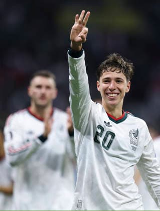 (260625) -- MEXICO CITY, June 25, 2026 -- Mateo Chavez (R) of Mexico gestures after a group A match between the Czech Republic and Mexico at the 2026 FIFA World Cup, WM, Weltmeisterschaft, Fussball at Mexico City Stadium in Mexico City, Mexico, June 24, 2026. (Photo by Xinhua) (SP)MEXICO-MEXICO CITY-FOOTBALL-FIFA WORLD CUP-GROUP A-CZE VS MEX FranciscoxCanedo 