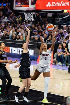 SAN FRANCISCO, CA - JUNE 24: Angel Reese 5 of the Atlanta Dream scores against Cecilia Zandalasini 24 of the Golden State Valkyries during a game on June 24, 2026 at Chase Center in San Francisco, CA. (Photo by Matthew Huang Icon Sportswire) WNBA, Basketball Damen, USA JUN 24 Atlanta Dream at Golden State Valkyries EDITORIAL USE ONLY Icon260624140