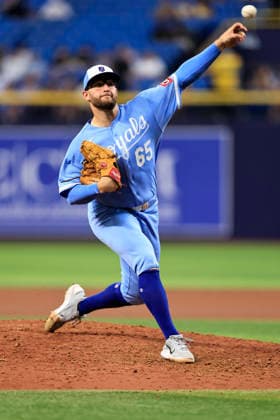 June 24, 2026, St. Petersburg, Florida, USA: Kansas City Royals starting pitcher Noah Cameron (65) delivers a pitch during an MLB, Baseball Herren, USA game against the Kansas City Royals on June 24, 2026 at Tropicana Field. The Rays beat the Royals 5-3. MLB 2026: Tampa Bay Rays 5 : 3 Kansas City Royals  - ZUMAh180 20260624_zsp_h180_004 Copyright: xKimxHukarix