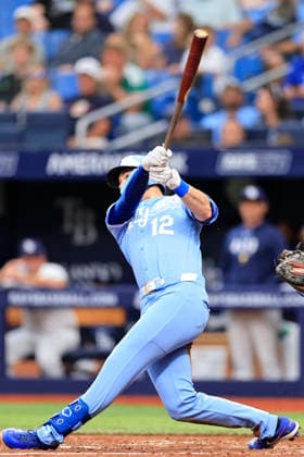 June 24, 2026, St. Petersburg, Florida, USA: Kansas City Royals third baseman Nick Loftin (12) flies out to Tampa Bay Rays left fielder Chandler Simpson (14) during an MLB, Baseball Herren, USA game on June 24, 2026 at Tropicana Field. The Rays beat the Royals 5-3. MLB 2026: Tampa Bay Rays 5 : 3 Kansas City Royals  - ZUMAh180 20260624_zsp_h180_019 Copyright: xKimxHukarix