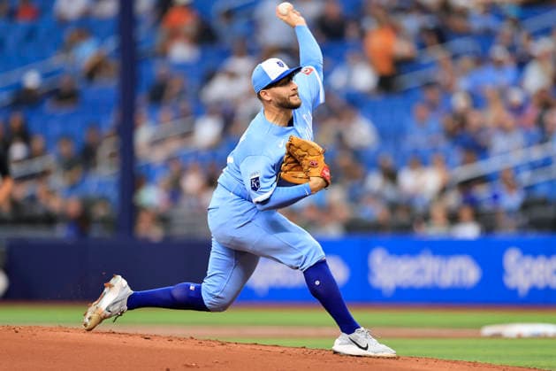 June 24, 2026, St. Petersburg, Florida, USA: Kansas City Royals starting pitcher Noah Cameron (65) delivers a pitch during an MLB, Baseball Herren, USA game against the Tampa Bay Rays on June 24, 2026 at Tropicana Field. The Rays beat the Royals 5-3. St. Petersburg USA - ZUMAh180 20260624_zsp_h180_026 Copyright: xKimxHukarix