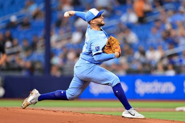 June 24, 2026, St. Petersburg, Florida, USA: Kansas City Royals starting pitcher Noah Cameron (65) delivers a pitch during an MLB, Baseball Herren, USA game against the Tampa Bay Rays on June 24, 2026 at Tropicana Field. The Rays beat the Royals 5-3. St. Petersburg USA - ZUMAh180 20260624_zsp_h180_029 Copyright: xKimxHukarix