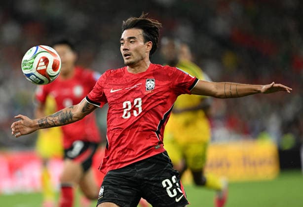 (260625) -- MONTERREY, June 25, 2026 -- Jens Castrop of South Korea competes during a group A match between South Africa and South Korea at the 2026 FIFA World Cup, WM, Weltmeisterschaft, Fussball at Estadio Monterrey in Monterrey, Mexico, on June 24, 2026. ) (SP)MEXICO-MONTERREY-FOOTBALL-FIFA WORLD CUP-GROUP A-RSA VS KOR WuxWei 