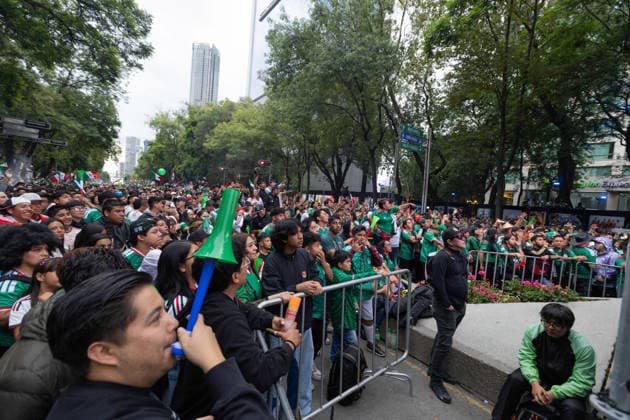 June 24, 2026, Mexico City, Mexico: Supporters of the Mexican national team, Nationalteam gathered around the Angel of Independence in Mexico City to watch the 2026 FIFA World Cup, WM, Weltmeisterschaft, Fussball match between Mexico and Czechia on a giant screen. At the same time, relatives of missing persons and search collectives held a soccer match for memory and against forgetting at the Roundabout of the Disappeared to raise awareness about the crisis of missing persons in Mexico. Mexico City Mexico - ZUMAl178 0859970639st Copyright: xCristianxLeyvax