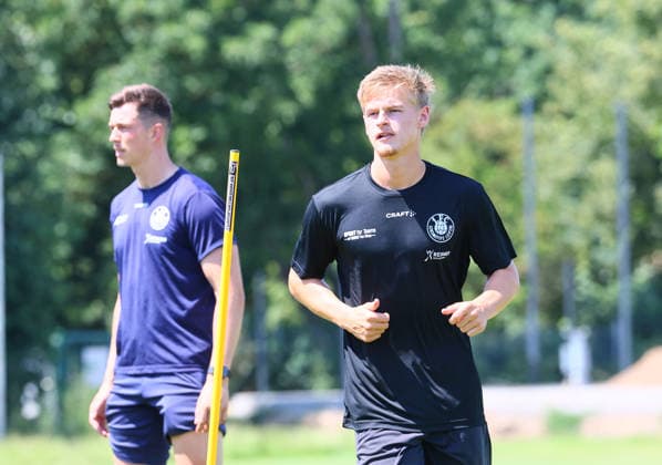 Leipzig, 24.06.2026, Bruno-Plache-Stadion, Fussball, Regionalliga NO , 1. FC LOK LEIPZIG - Trainingsstart, Vorbereitung Saison 2026 27 , Im Bild: Testspieler Gabriel Sadleck , Nur für journalistische Zwecke. Only for editorial use! , *** Leipzig, June 24, 2026, Bruno Plache Stadium, Soccer, Regionalliga NO, 1 FC LOK LEIPZIG Training Kickoff, 2026–27 Season Preparations, Pictured: Trial Player Gabriel Sadleck, For journalistic purposes only, Only for editorial use, Picture Point
