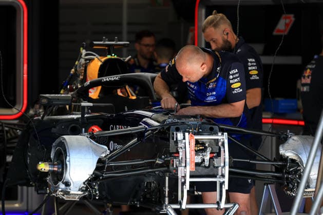 FORMULA 1 - GP of Austria 2026 SPIELBERG,AUSTRIA,25.JUN.26 - MOTORSPORTS, FORMULA 1 - Grand Prix of Austria, Red Bull Ring, preview. Image shows the car of Max Verstappen (NED Red Bull Racing) and mechanics.  GEPAxpictures xMarioxBuehner-Weinrauch