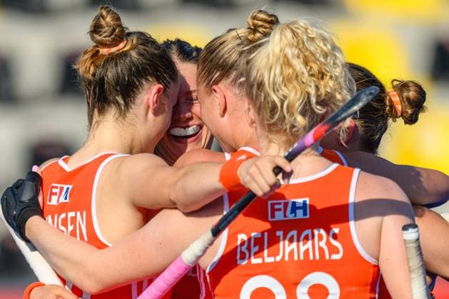 WAVER, 24-06-2026, Belfius Hockey Arena, FIH Hockey Pro League Women, Season 2025-2026. Eline Jansen, Guusje Moes and Trijntje Beljaars celebrating the goal scored during the game Australia - Netherlands (women). Australia - Netherlands (women)  x204636965x Copyright: