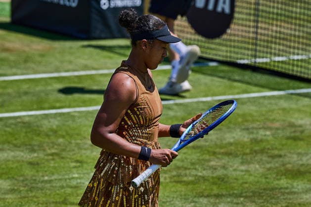 June 25, 2026, Bad Homburg, Hessen, Germany: Naomi Osaka of Japan is walking over the Court during the BAD HOMBURG OPEN powered by SOLARWATTT- WTA500 - Womens Tennis, 25.6.2026 in Bad Homburg (Tennis-Club Bad Homburg), Germany Tennis 2026: WTA, Tennis Damen Bad Hombug Open: Quarterfinal: OSAKA 6:2 6:2 ALEXANDROVA  - ZUMAs343 20260625_zsp_s343_014 Copyright: xMathiasxSchulzx