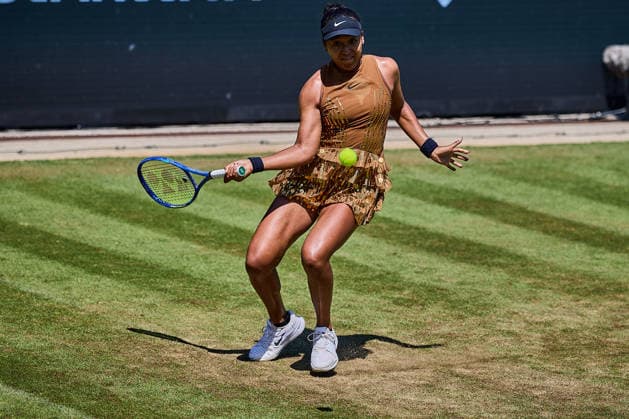 June 25, 2026, Bad Homburg, Hessen, Germany: Naomi Osaka of Japan, Ekaterina Alexandrova returns with forehand during the BAD HOMBURG OPEN powered by SOLARWATTT- WTA500 - Womens Tennis, 25.6.2026 in Bad Homburg (Tennis-Club Bad Homburg), Germany Tennis 2026: WTA, Tennis Damen Bad Hombug Open: Quarterfinal: OSAKA 6:2 6:2 ALEXANDROVA  - ZUMAs343 20260625_zsp_s343_016 Copyright: xMathiasxSchulzx