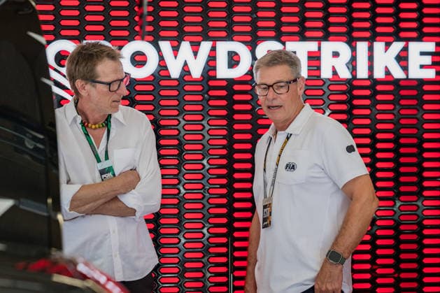 FORMULA 1 - GP of Austria 2026 SPIELBERG,AUSTRIA,25.JUN.26 - MOTORSPORTS, FORMULA 1 - Grand Prix of Austria, Red Bull Ring, preview. Image shows safetycar driver Bernd Maylaender with his double.  GEPAxpictures xMatthiasxTrinkl