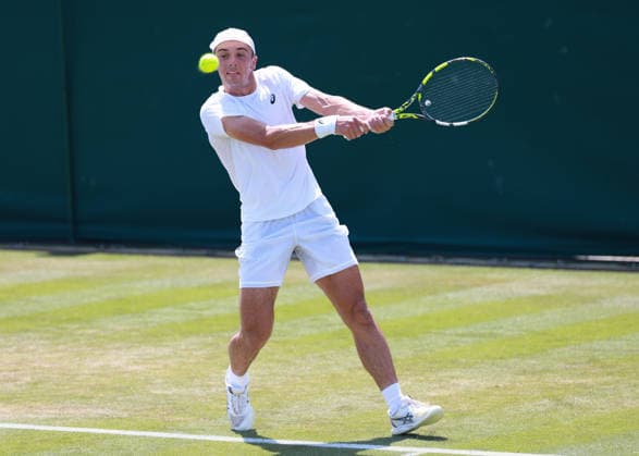 Oliver Tarvet (GBR) Herren Einzel, Men s Singles, Qualifikation, Wimbledon Tennis - Wimbledon 2026 - Grand Slam ITF ATP, Tennis Herren WTA, Tennis Damen - AELTC - London - - Great Britain - 25 June 2026. *** Oliver Tarvet GBR Men s Singles, Qualifying, Wimbledon Tennis Wimbledon 2026 Grand Slam ITF ATP WTA AELTC London Great Britain June 25, 2026 Copyright: xJuergenxHasenkopfx