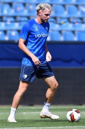 Fußball 2. Bundesliga Trainingsauftakt VfL Bochum am 25.06.2026 im Vonovia Ruhrstadion in Bochum Philipp Strompf ( Bochum ) *** Soccer, 2. Bundesliga: VfL Bochum Kicks Off Training on June 25, 2026, at the Vonovia Ruhrstadion in Bochum; Philipp Strompf, Bochum xRx
