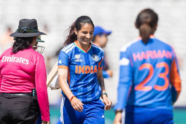 India Women v Bangladesh Women, ICC Women s T20 World Cup WICKET India Women Renuka Singh Thakur celebrates wicket of Bangladesh Women Dilara Akter during the ICC Women s T20 World Cup match between India Women and Bangladesh Women at Old Trafford, Manchester, UK on 25 June 2026. Manchester Old Trafford Greater Manchester UK Editorial use only , Copyright: xManjitxNarotrax PSI-24416-0012