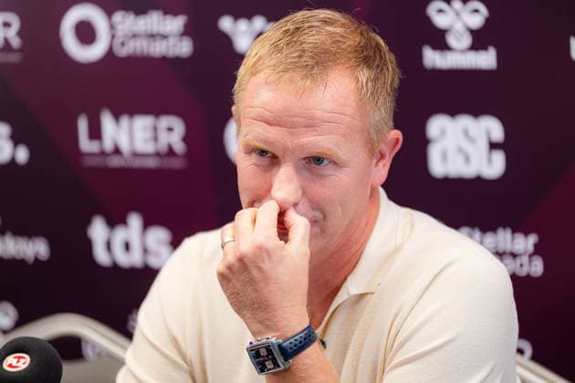 Edinburgh, Scotland, 06.25.2026. Belgium coach Wouter Vrancken is confirmed as Derek McInnes successor at Hearts Fc at Tynecastle stadium in Edinburgh. Heart of Midlothian press conference, PK, Pressekonferenz to Unveil their New Manager, Football, Tynecastle Park, Edinburgh, Scotland, UK - 25 Jun 2026Edinburgh Tynecastle Park United Kingdom  Copyright: xEuanxCherry Shutterstockx 16961552g