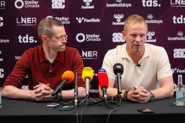 Edinburgh, Scotland, 06.25.2026. Belgium coach Wouter Vrancken is confirmed as Derek McInnes successor at Hearts Fc at Tynecastle stadium in Edinburgh. Heart of Midlothian press conference, PK, Pressekonferenz to Unveil their New Manager, Football, Tynecastle Park, Edinburgh, Scotland, UK - 25 Jun 2026Edinburgh Tynecastle Park United Kingdom  Copyright: xEuanxCherry Shutterstockx 16961552a