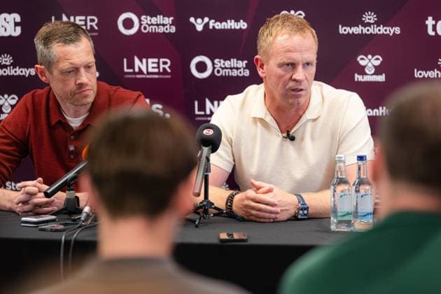 Edinburgh, Scotland, 06.25.2026. Belgium coach Wouter Vrancken is confirmed as Derek McInnes successor at Hearts Fc at Tynecastle stadium in Edinburgh. Heart of Midlothian press conference, PK, Pressekonferenz to Unveil their New Manager, Football, Tynecastle Park, Edinburgh, Scotland, UK - 25 Jun 2026Edinburgh Tynecastle Park United Kingdom  Copyright: xEuanxCherry Shutterstockx 16961552ac