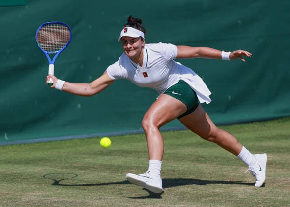 Bianca Andreescu (CAN) Damen Einzel, Women s Singles, Qualifikation, Wimbledon Tennis - Wimbledon 2026 - Grand Slam ITF ATP, Tennis Herren WTA, Tennis Damen - AELTC - London - - Great Britain - 25 June 2026. *** Bianca Andreescu CAN Women s Singles, Qualifying, Wimbledon Tennis, Wimbledon 2026, Grand Slam, ITF, ATP, WTA, AELTC, London, Great Britain, June 25, 2026 Copyright: xJuergenxHasenkopfx