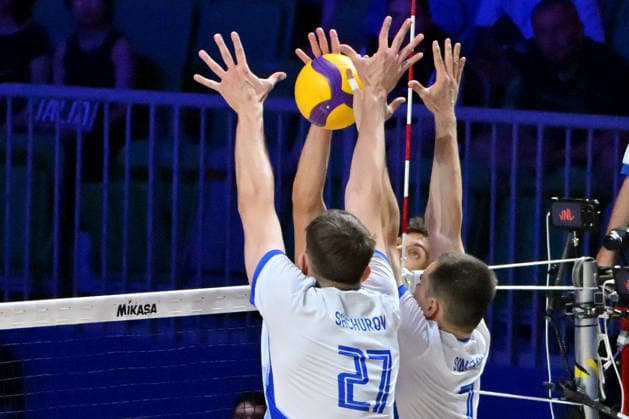LJUBLJANA, SLOVENIA - JUNE 25: Vladyslav Shchurov (L) and Yurii Synytsia (R)of Ukraine in action during the FIVB Men s Volleyball Nations League match between Ukraine and Italy at Arena Stozice, Ljubljana on June 25, 2026 in Ljubljana, Slovenia. (Photo by Igor Kupljenik Sports Press Photo).  Copyright: xIgorxKupljenikx xSPPx Sportspressphoto_SPR176581