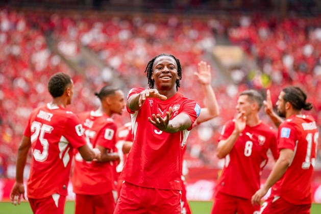 Kanada: Fußball FIFA Weltmeisterschaft 2026 Gruppenphase Schweiz vs Kanada BC Place Stadium (Vancouver, British Columbia): Johan Manzambi (Schweiz, 9) Freude, Emotionen, Jubel, Tor und Torjubel, Mimik, Gesichtsausdruck, Geste, Gestik, Emotion *** Canada Soccer 2026 FIFA World Cup Group Stage Switzerland vs. Canada BC Place Stadium Vancouver, British Columbia Johan Manzambi Switzerland, 9 Joy, Emotions, Cheering, Goal and Goal Celebration, Facial Expressions, Gestures, Emotion Copyright: xJOERANxSTEINSIEKx