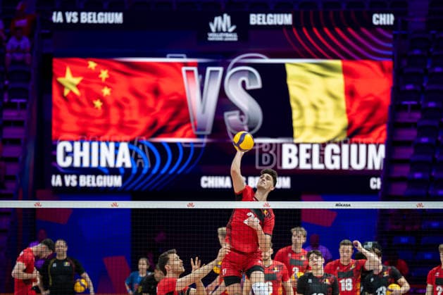 China V Belgium - VNL 2026 Men s Volleyball Nations League. Lasse Van Genechten competes during the Men s VNL FIVB Volleyball Nations League match between China and Belgium at PreZero Arena in Gliwice, Poland, on June 25, 2026. Gliwice Poland  Copyright: xMarcinxGolbax originalFilename:golba-chinavbe260625_npBUZ.jpg