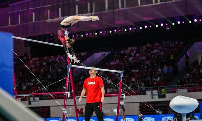(260625) -- ZUNYI, June 25, 2026 -- Ke Qinqin of China competes in uneven bars during senior women s team & all-around finals at the 13th Senior & 19th Junior Women s Artistic Gymnastics Asian Championships in Zunyi, southwest China s Guizhou Province, June 25, 2026. ) (SP)CHINA-ZUNYI-ARTISTIC GYMNASTICS-ASIAN CHAMPIONSHIPS(CN) TaoxLiang 
