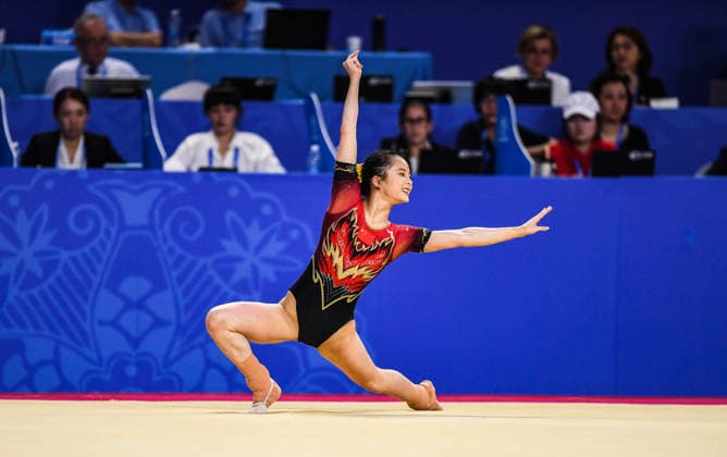 (260625) -- ZUNYI, June 25, 2026 -- Zhang Yihan of China competes in floor exercise during senior women s team & all-around finals at the 13th Senior & 19th Junior Women s Artistic Gymnastics Asian Championships in Zunyi, southwest China s Guizhou Province, June 25, 2026. ) (SP)CHINA-ZUNYI-ARTISTIC GYMNASTICS-ASIAN CHAMPIONSHIPS(CN) TaoxLiang 